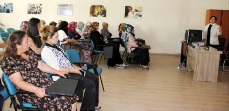 Kadınlara KOSGEB destekli girişimcilik eğitimi…