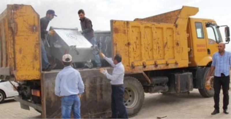 Kırsal mahallelere çöp konteynırı…