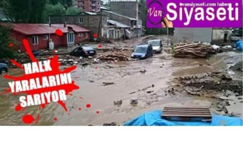 Sel felaketinin ardından halk yaralarını sarmaya çalışıyor