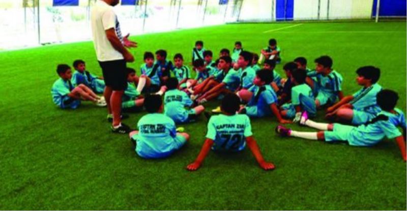 Van’daki futbol akademisinin eğitimleri sürüyor