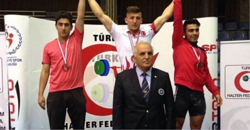 Vanlı Halterci Türkiye Şampiyonu…