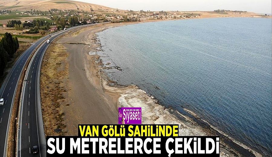 Van Gölü sahilinde su metrelerce çekildi