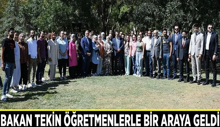 Bakan Tekin öğretmenlerle bir araya geldi
