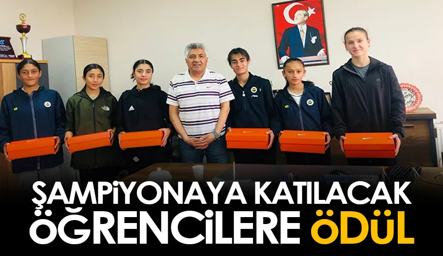 Şampiyonaya katılacak öğrencilere ödül