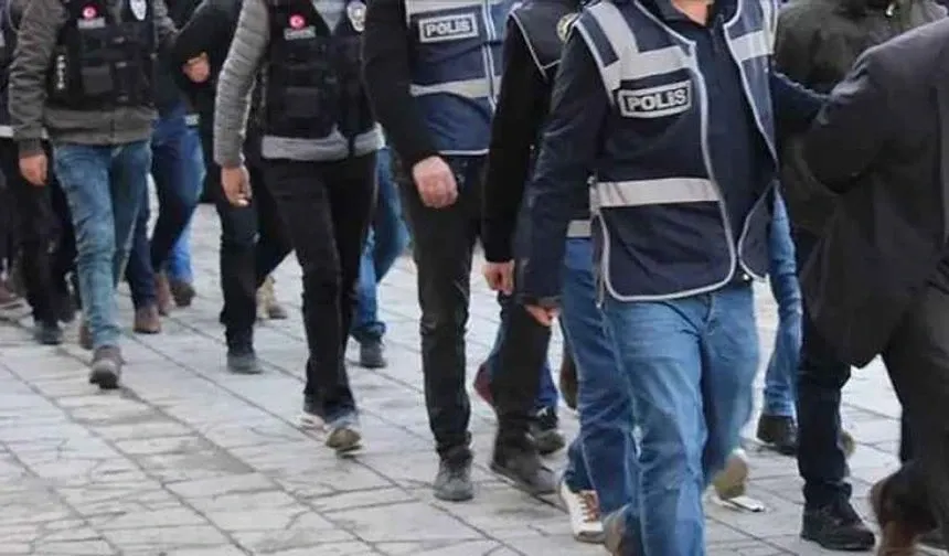 Van dahil 32 ilde FETÖ operasyonu