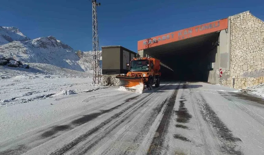 3 Bin Rakımlı Karabet Geçidi