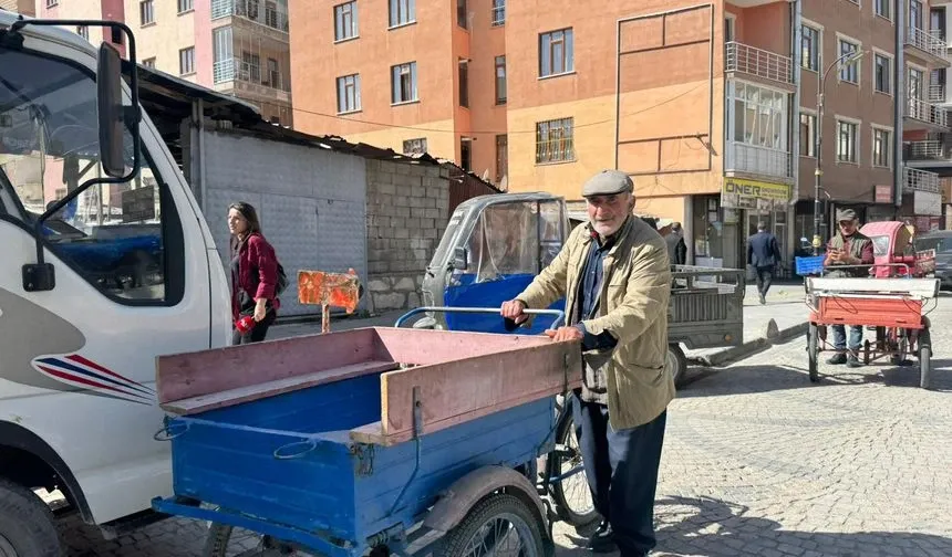 Göçün Bedeli: Sırtında Yaşamın Yükü