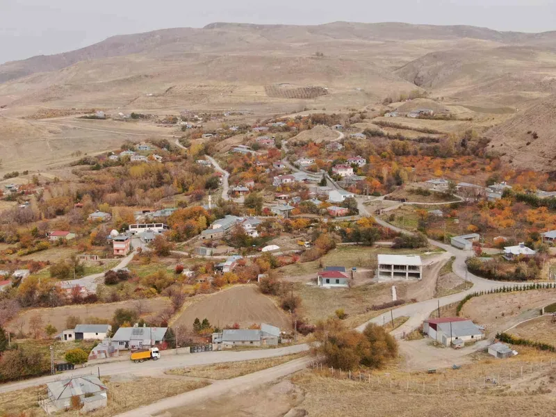 Van’da kartpostallık sonbahar manzaraları