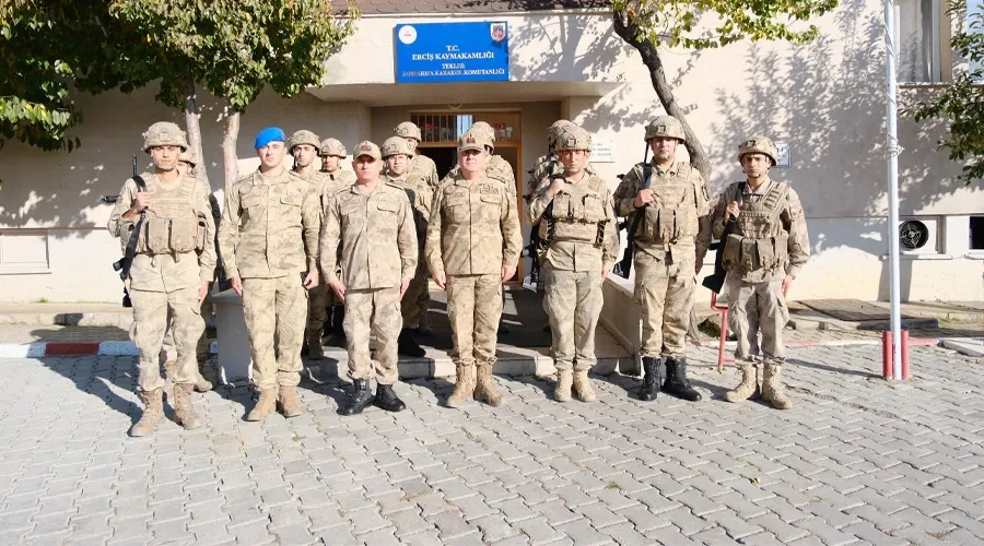 Van İl Jandarma Komutanı Tuğgeneral Avkıran, Erciş