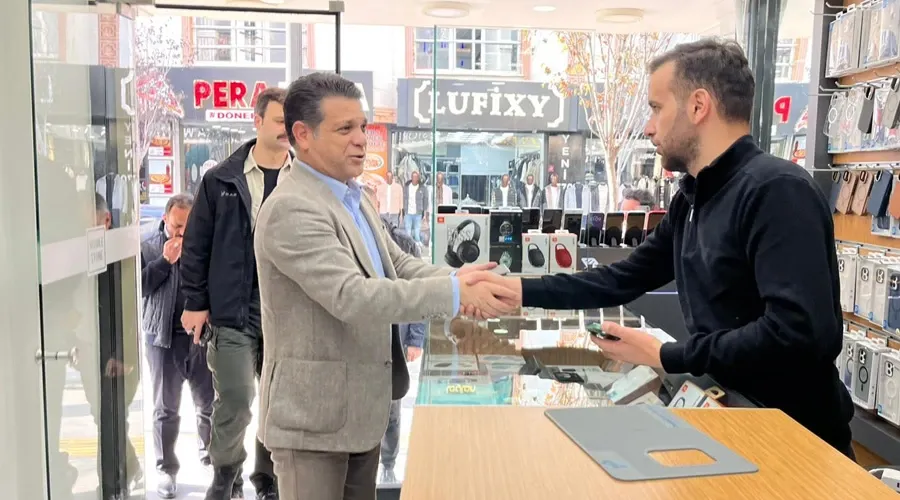 AK Parti İpekyolu İlçe Başkanı Yavuz Kuşan, Esnaf ve Vatandaş Ziyaretleriyle Sahada