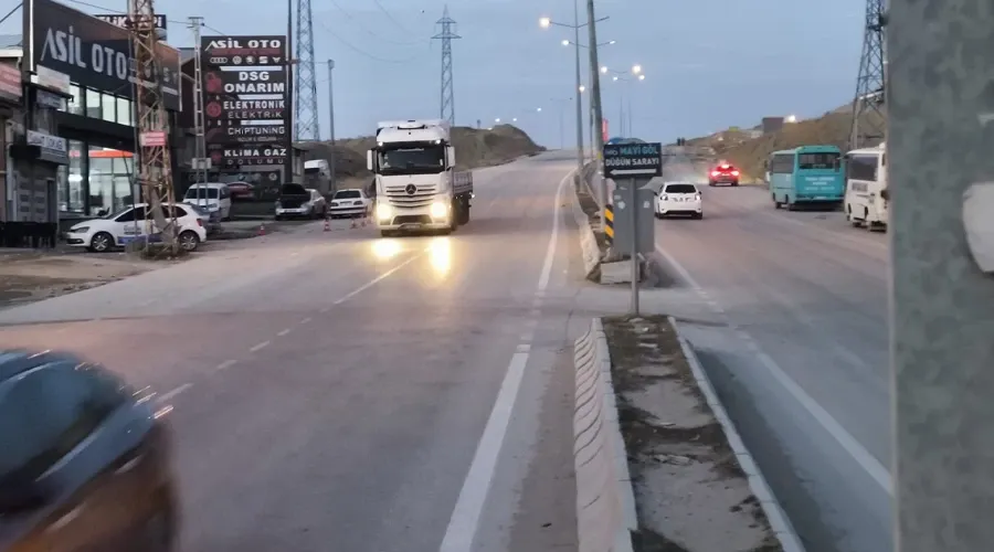 Bu Yol Derslik Değil! Tehlike Alanı: Direksiyon Kursu Öğrencileri Hergün Riskte!