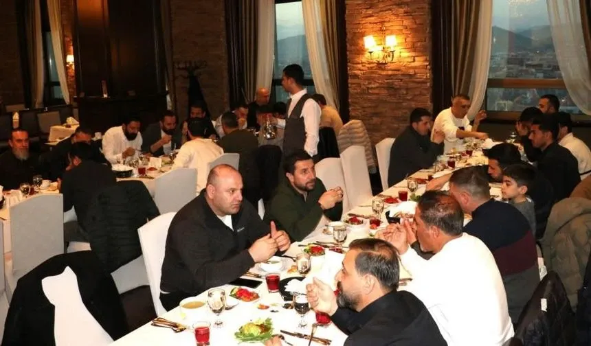 Van Masterler iftarda buluştu