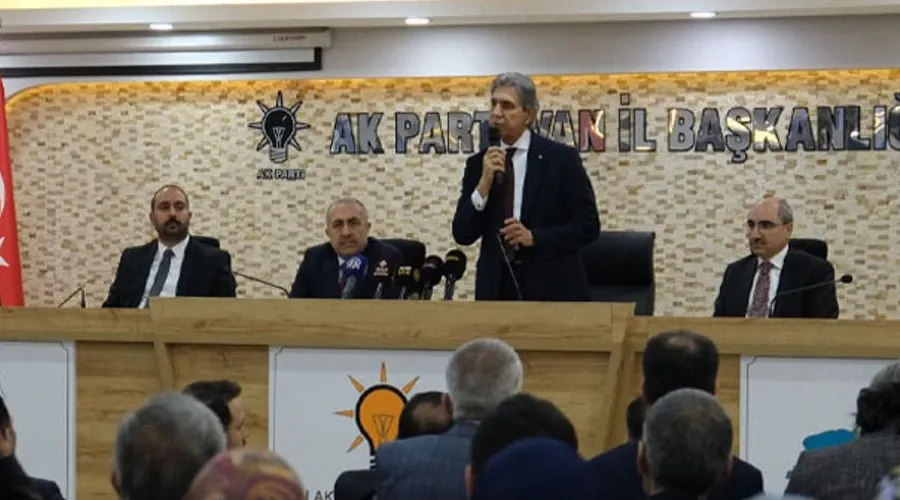 AK Parti Genel Başkan Yardımcısı Demir, Van İl Teşkilatıyla Buluştu