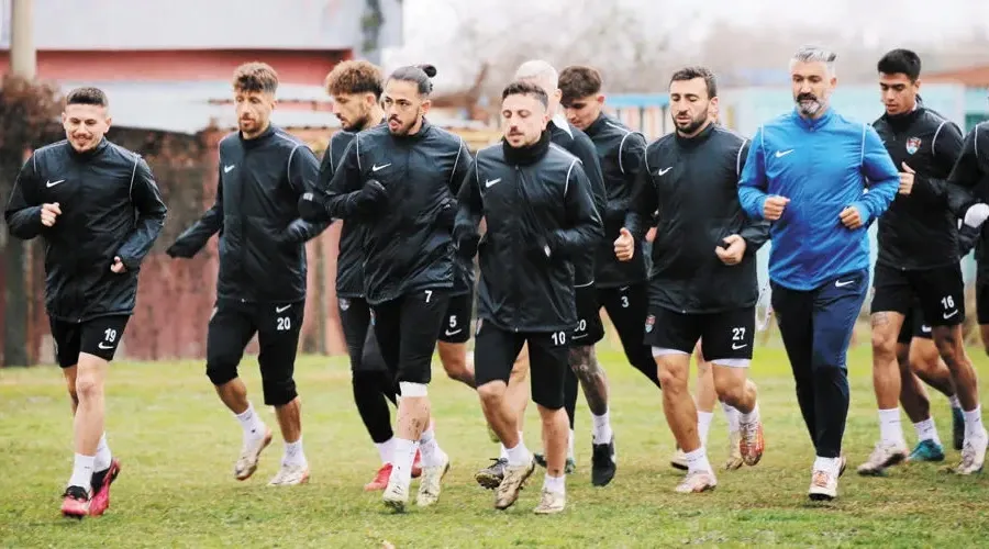 Vanspor Beyoğlu Yeni Çarşı Maçına Odaklandı: Play-Off Hedefine Adım Atmak İçin Son Şans!