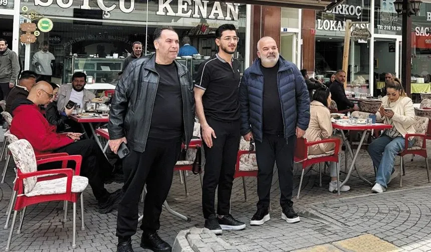 Ünlü sanatçılar Sütçü Kenan