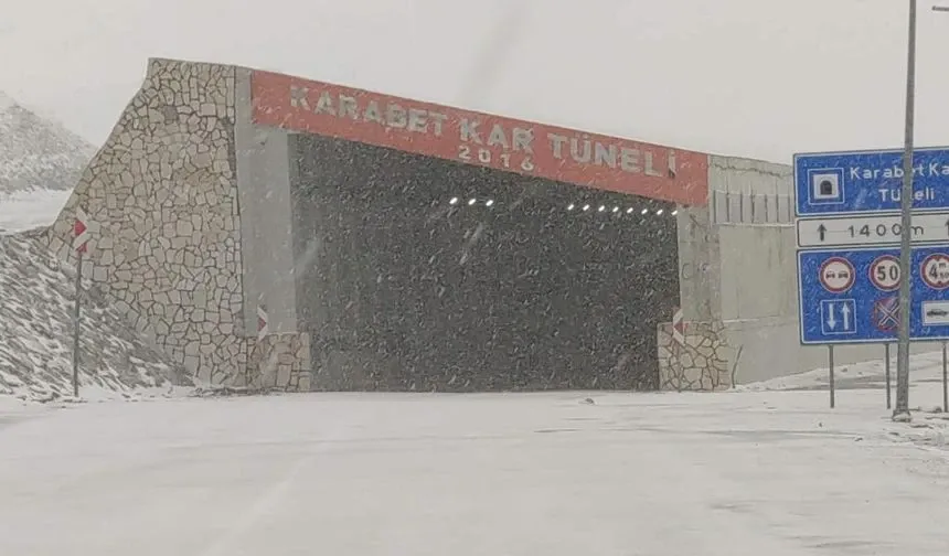 3 bin rakımlı Karabet Geçidi