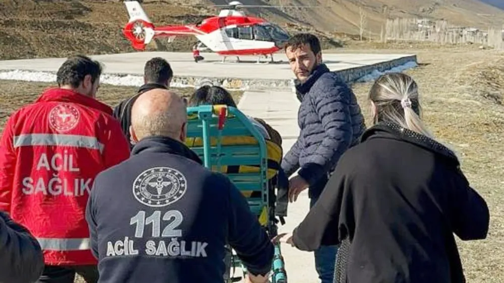Helikopter ambulans 35 haftalık gebe hasta için havalandı