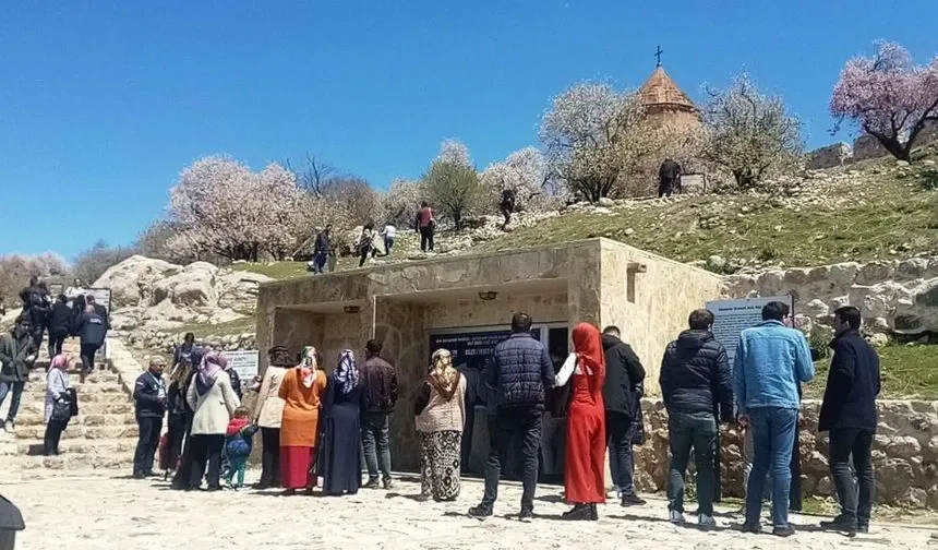 Bayramda müze ve ören yerlerine ziyaretçi akını