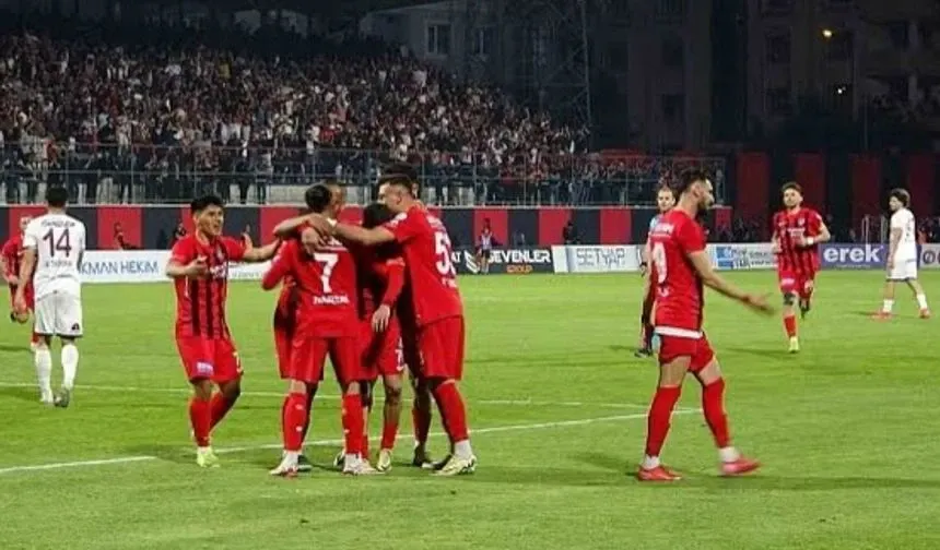 Vanspor taraftarlarından cezalara tepki…