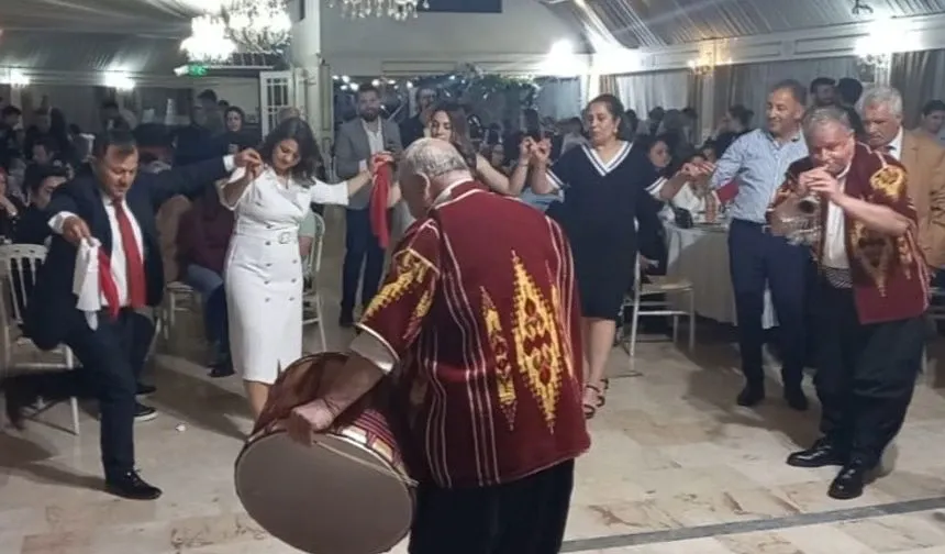 Van-Gaziantepliler Gecesi coşkulu geçti
