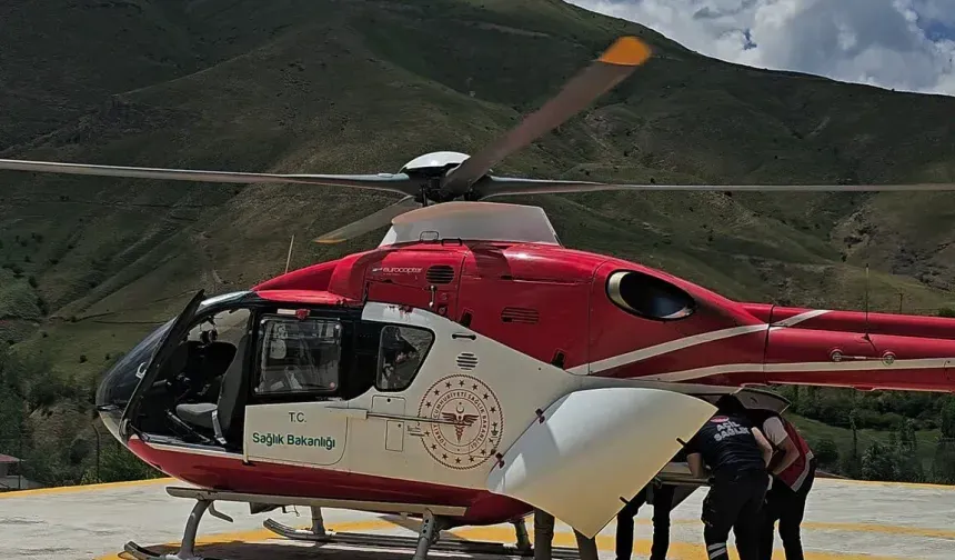 Van’da Helikopter 54 Yaşındaki Hasta İçin Havalandı