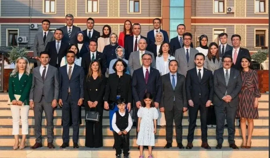 Van’da Vali Yardımcıları ve Kaymakamlara Veda Yemeği