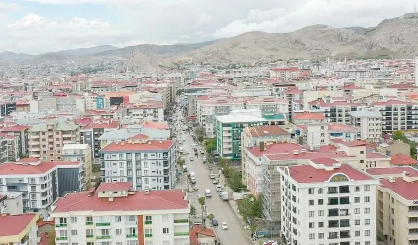 TÜİK, Uluslararası Göç İstatistikleri’ni açıkladı. Van Terk Ediliyor!