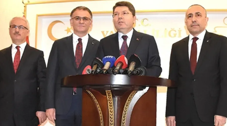 Adalet Bakanı Tunç, Van