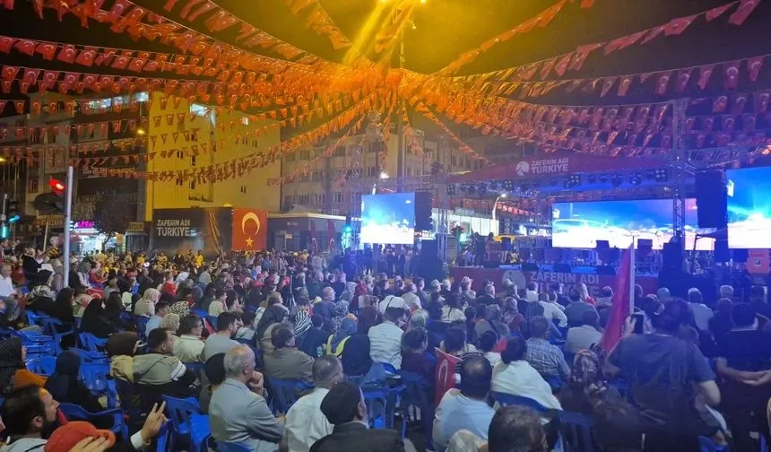 Van’da 15 Temmuz’un 9. Yılında Geniş Katılımlı Anma Töreni