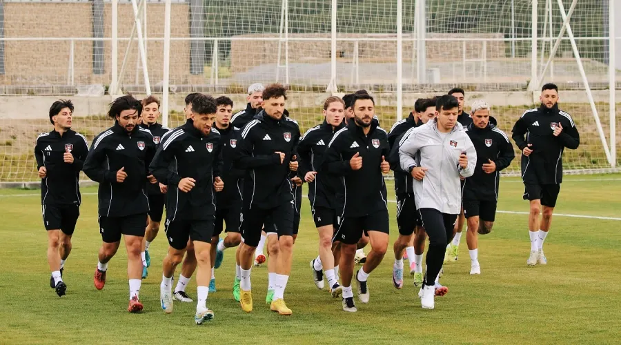 Vanspor FK, Kayseri Kampında Hazırlık Maçında Hatayspor