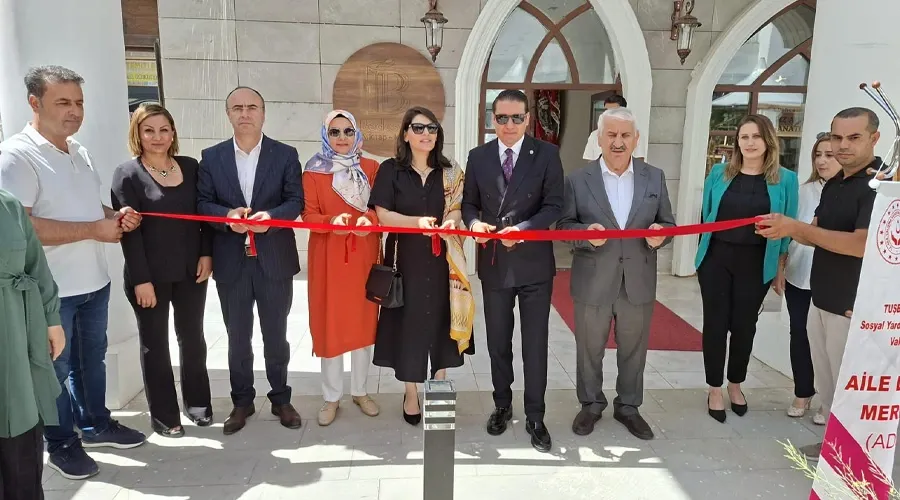 Tuşba Kaymakamı Göktaş