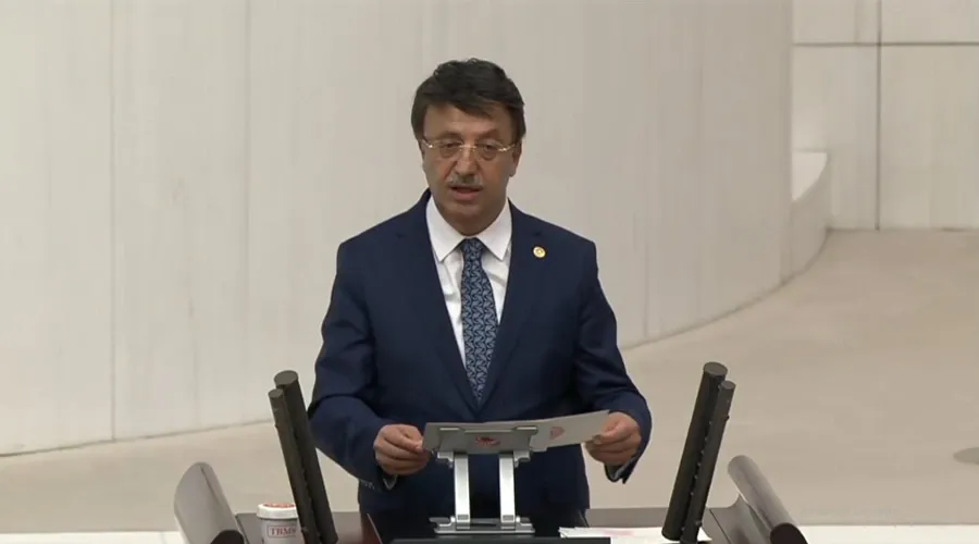 Kayhan Türkmenoğlu, 