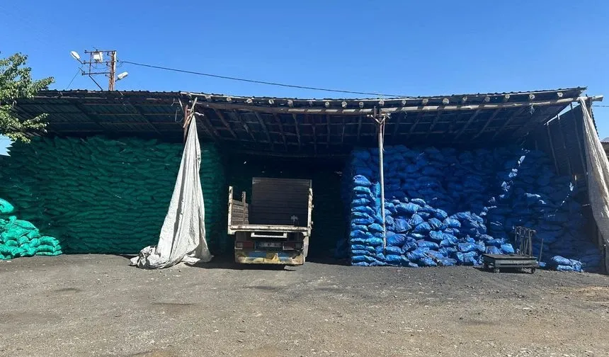 Kömür cep yakıyor, esnaf kepenk kapatıyor