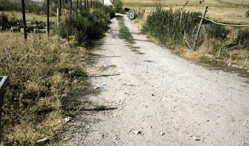 Bardakçı Mahallesi; “Hizmet almadan para ödüyoruz”