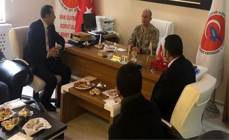 Tümgeneral İlbaş'tan, korucu ve şehit aileleri derneğine ziyaret...