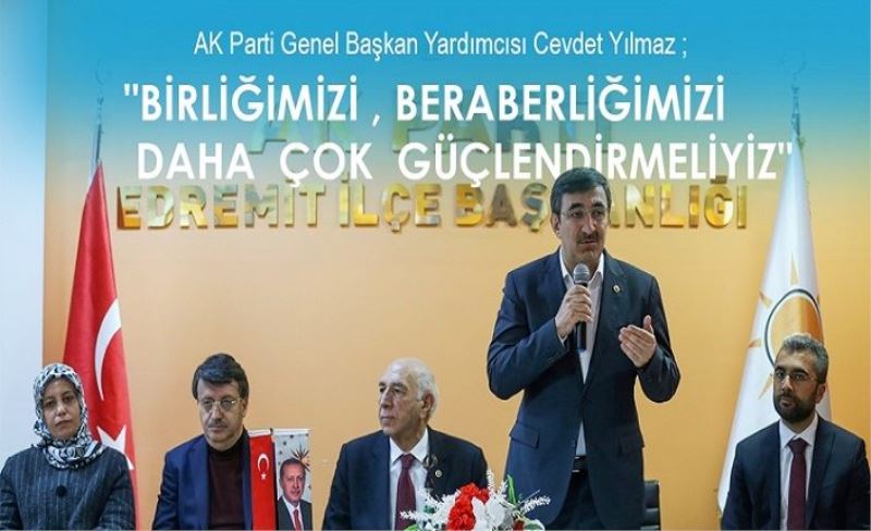 Yılmaz: Birbirine benzemez partileri kim bir araya getiriyor?