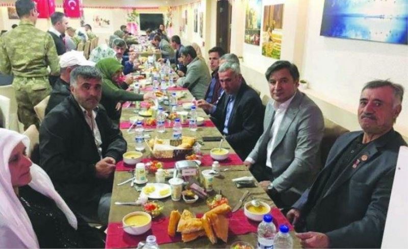 Başkale’de şehit yakınları ve gaziler onuruna iftar…