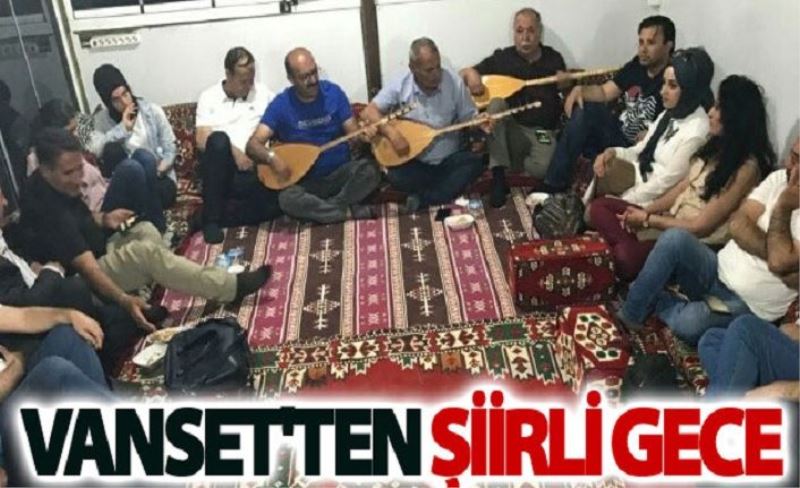 Şişli Öğretmenevi’nde şiir-müzik dinletisi