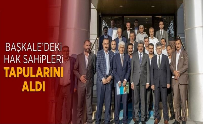 Vali Bilmez, tapuları hak sahiplerine dağıttı