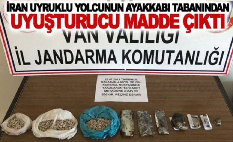 İran uyruklu yolcunun ayakkabı tabanından uyuşturucu madde çıktı