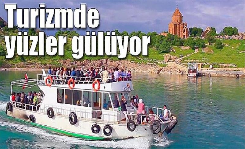 Turizmde yüzler gülüyor