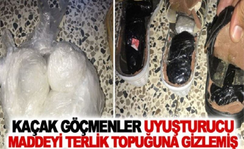 Yakalanan göçmenin üzerinden uyuşturucu ele geçirildi