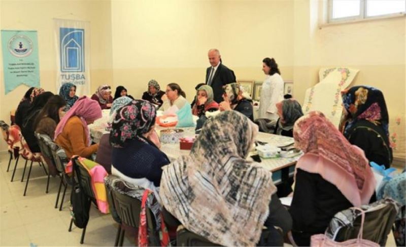 Tuşba’daki kurslara yoğun katılım