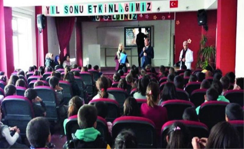 Edremit Belediyesi’nden öğrencilere seminer…