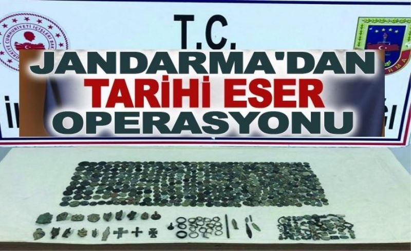 Gevaş'ta 656 adet tarihi eser ele geçirildi