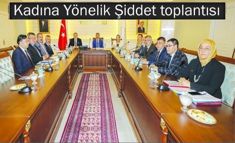 Van’da, kadına yönelik şiddetle mücadele toplantısı…