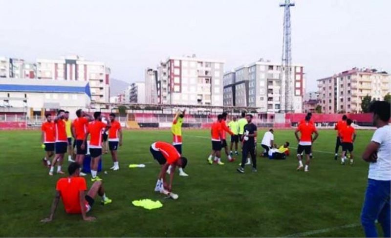 Vanspor, Tuzlaspor maçına kilitlendi