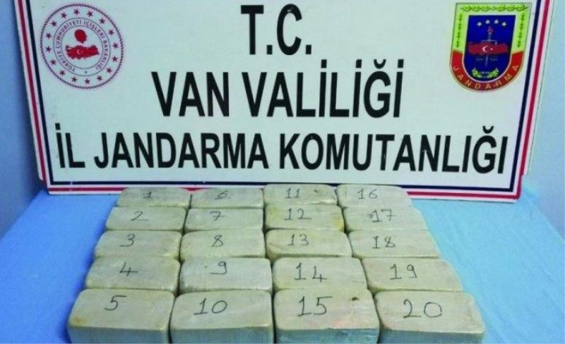 Başkale’de 20 kilo eroin ele geçirildi