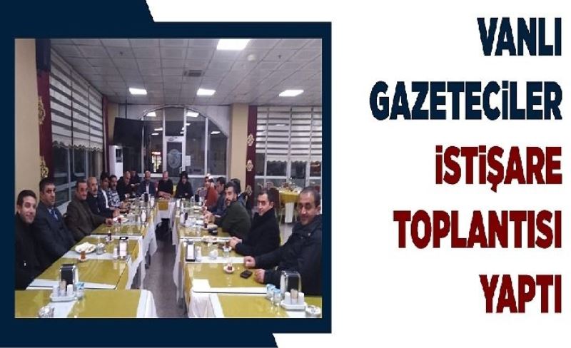 Gazeteciler kent gündemini değerlendirdi