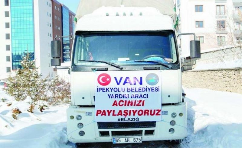 İpekyolu Belediyesi’nden Elazığ’a yardım kamyonu